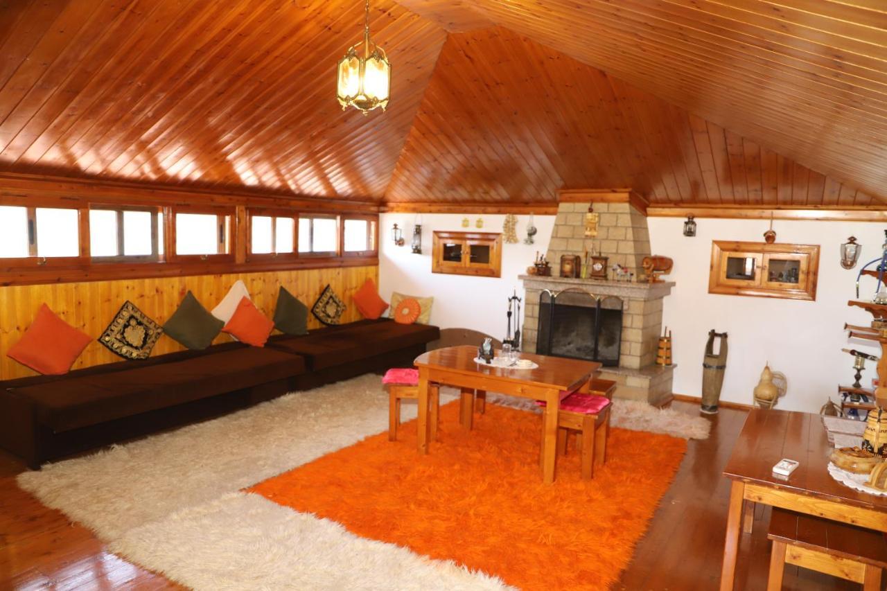 Raisa Guesthouse 12 Berat Exterior foto